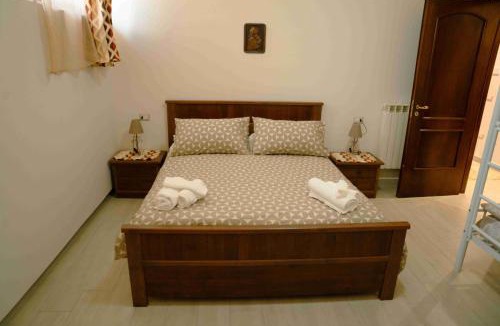 Valle di Maddaloni Apartment | La Rosa Home