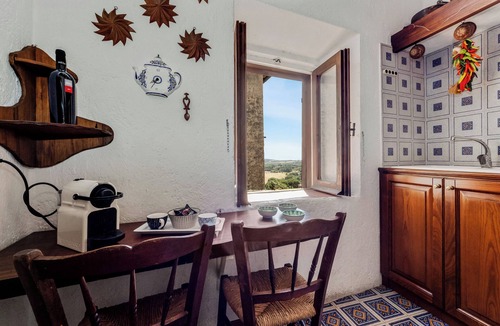 Lake Bracciano Apartment | LAKE BRACCIANO MEDIEVAL BORGO - CHARMING HOME - AirCond. Wifi