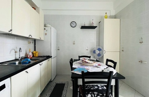 Corso dei Mille - Sant'Erasmo Apartment | Large house near Central Station-Ballaró-Orto Botanico-Foro Italico-Porto.