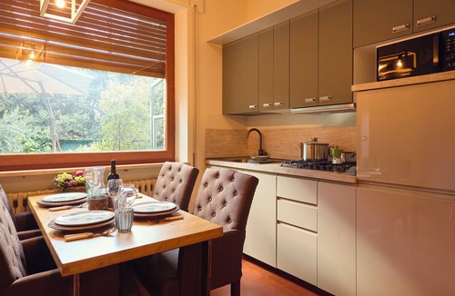 Perugia Apartment | Le Balze Open Space with Private Garden in Villa with Park and Pool