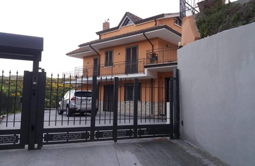 Tufo House | Le due Rive