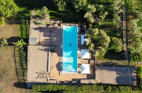 Montefiascone Apartment | Leonardo house, ground floor of a farmhouse, private patio, two and a half rooms