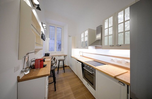 Rione XVIII Castro Pretorio Apartment | Lilla Home