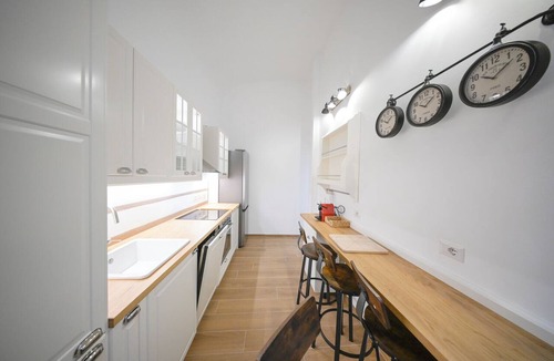 Rione XVIII Castro Pretorio Apartment | Lilla Home