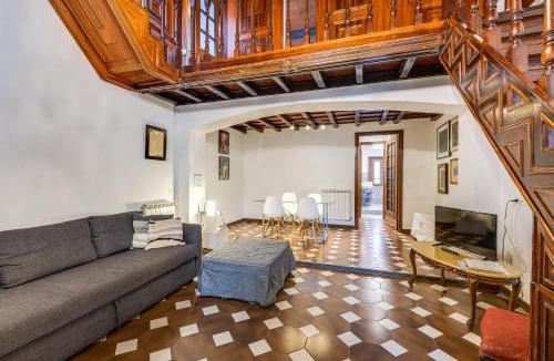 Rione XIV Borgo Apartment | Linhouse