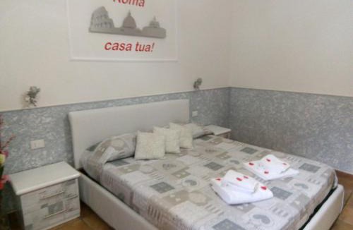 Testaccio Apartment | Little House Roma