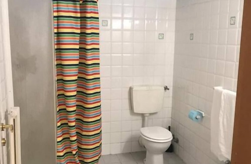 Quartiere XXXIII Lido di Ostia Ponente Hotel | Litus Roma Hostel