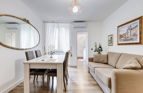 Repubblica Apartment | LIVING ROME REPUBLIC APARTMENT