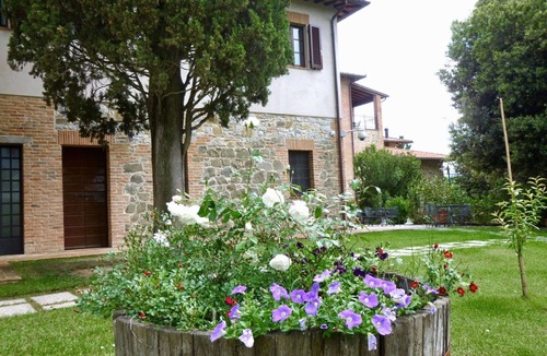 Po' Bandino Villa | Lovely apartment in villa for 8 people with pool, WIFI, A/C, TV and patio