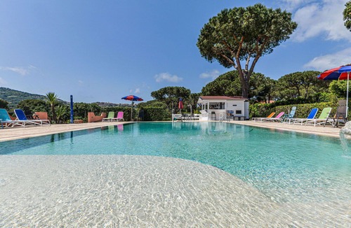 Naregno Apartment | Lovely apartment for 4 guests with WIFI, A/C, pool and terrace