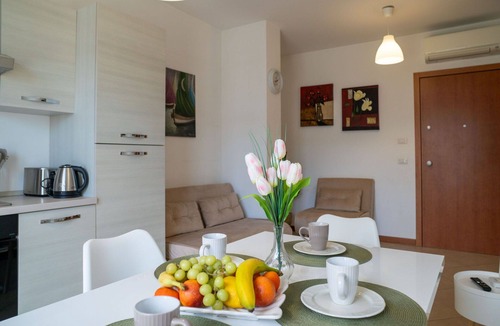 Silvi Marina Apartment | Lovely apartment for 4 people with pool, WIFI, A/C, TV, terrace and pets allowed