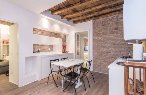 Monti Apartment | Lovely apartment for 4 people with WIFI, A/C and TV