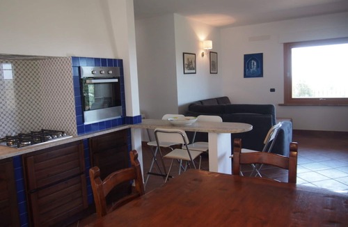 Follonica Apartment | Lovely apartment for 6 guests with WIFI, TV, patio and panoramic view