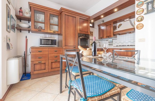 Loreto Apartment | Lovely apartment for 5 people with WIFI, A/C, TV, terrace, pets allowed and panoramic view