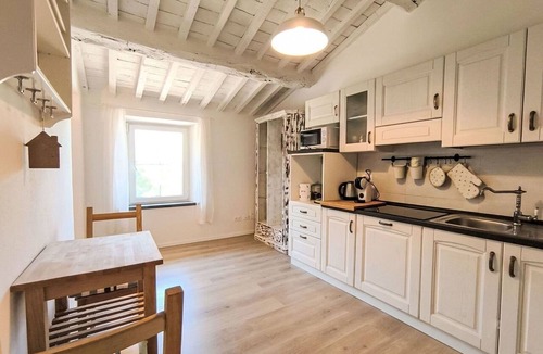Scarlino Apartment | Lovely apartment for 5 people with WIFI, A/C, TV, patio and pets allowed