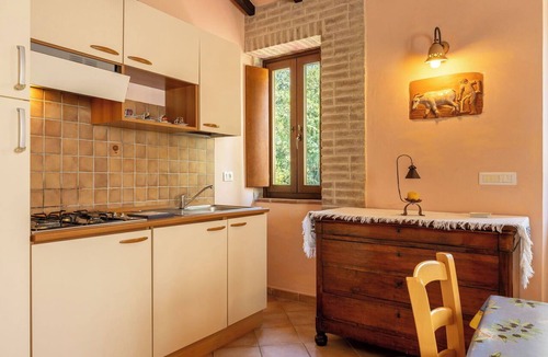 Lidarno House | Lovely apartment in villa with WIFI, A/C, pool, TV, patio, pets allowed and panoramic view