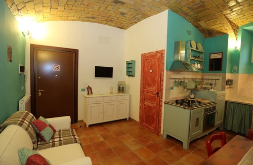 Aventine Apartment | Lovely apartment in vintage building nearby Circus Maximus