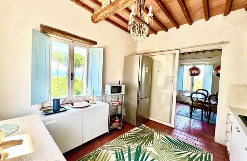 Gioiella Apartment | Lovely Apartment with Breathtaking Views in Cool Umbrian Village