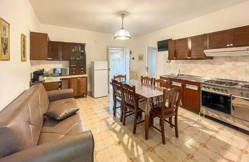 Marina di Lizzano House | Lovely home in Marina di Lizzano with WiFi