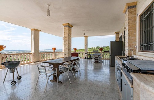 Grottaglie House | Lovely home in Grottaglie