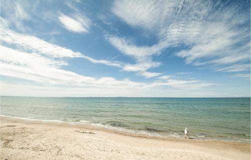 Marina di Lizzano House | Lovely Home In Marina Di Lizzano With Wifi