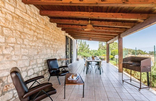 Rosolini House | Lovely home in Rosolini SR with private swimming pool, can be inside or outside