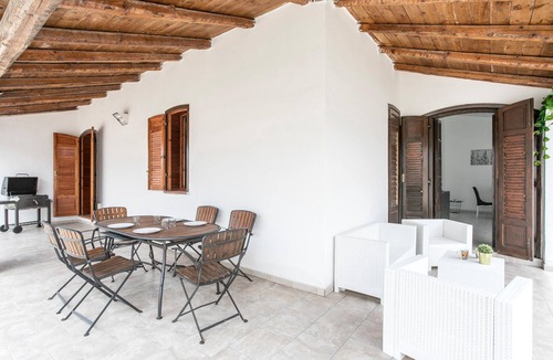 Fanusa House | Lovely home in Siracusa with WiFi