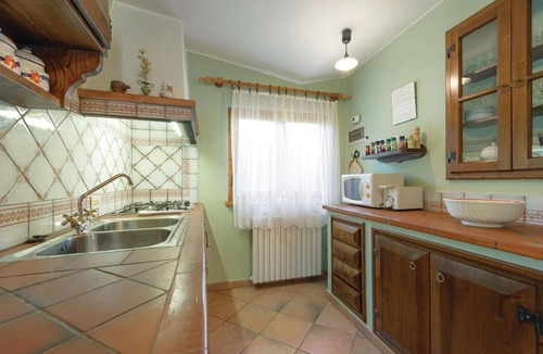 Cascine-La Croce House | Lovely home in Colle di Compito LU