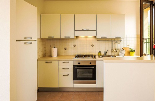 Montopoli in Val d'Arno Apartment | Lovely apartment for 4 people with WIFI, TV, patio, pets allowed and panoramic view
