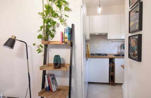 Santa Palomba Apartment | LucyElegance Apartment Pomezia [Wi-Fi Free].