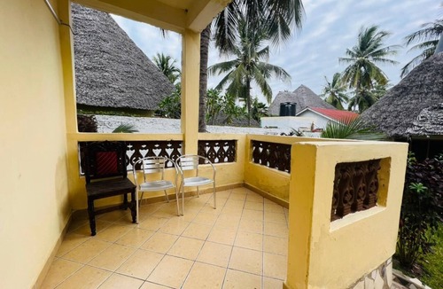 Galu Beach House | Luxurious 3-Bedroom Holiday House with Pool Access in Diani Beach