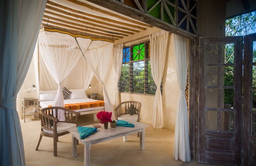 Galu Villa | Luxurious Diani Beach Villa with 4 Bedrooms & Private Pool, Family-Friendly