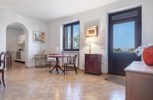 Bolsena Apartment | Luxury Apartment Lake View