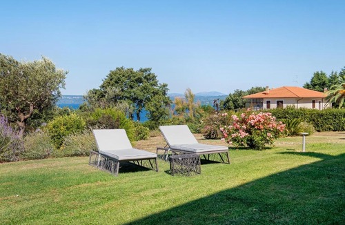 Bolsena Apartment | Luxury Apartment Lake View