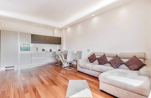 Trionfale House | Luxury apt front of Villa Miani Rome Cavalieri