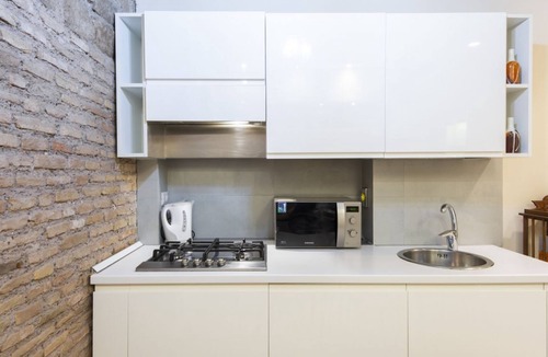 Monti Apartment | Luxury One Bedroom Fori Imperiali