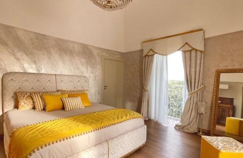 Giovinazzo House | Luxury Regia Suite with Swimming Pool