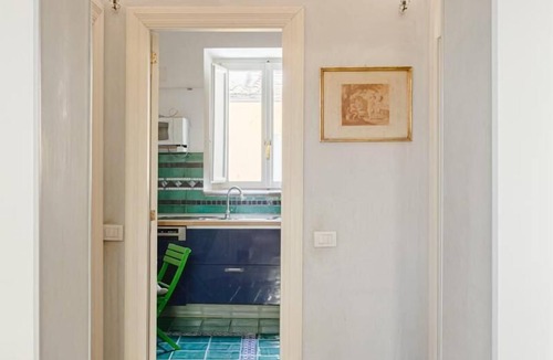 Rione II Trevi Apartment | Luxury Trevi Apartment