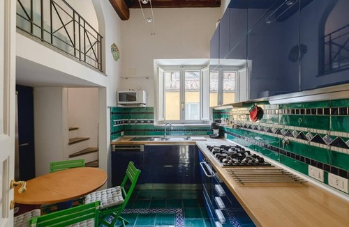 Rione II Trevi Apartment | Luxury Trevi Apartment