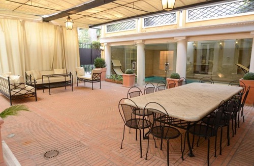 Universita Apartment | Luxury Villa Private Pool