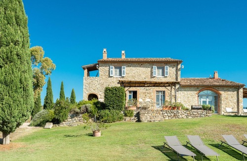 Manciano Villa | Luxury Wine Farm Countryside House