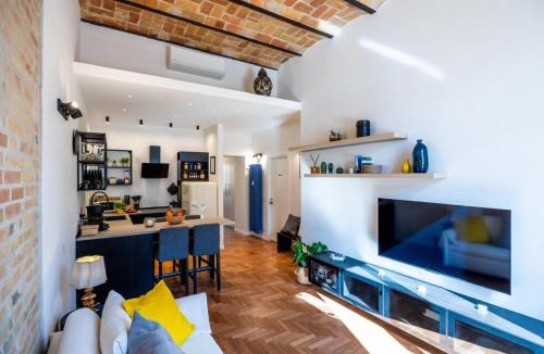 Rione III Colonna Apartment | LVD Lucina Luxury Apartment - center of Rome