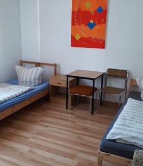 Crawinkel Apartment | Möblierte Zimmer mit Gemeinschaftsküchen und Wohnungen in Thüringen Wald