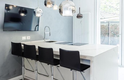 Bolognina Apartment | Macan Luxury Apartment