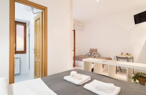Quartiere XIII Aurelio Apartment | Magenta Collection Terrione 17