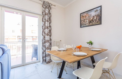 Gianicolo Apartment | Maison Silvestri 2 BDR Apartment