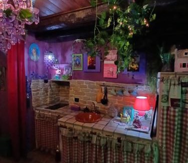 Calcata Historic Town Apartment | MAISONETTE Fata Bislacca, calcata
