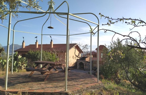 Porticello House | Manderino-Panoramasuite mit Park und Pool by Interhome