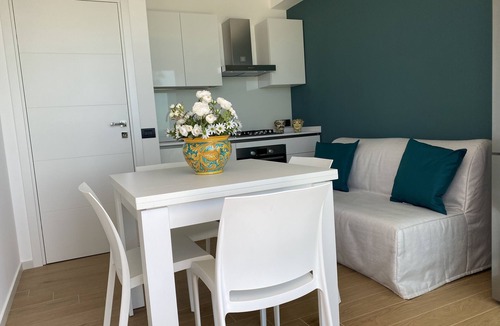 Marina di Ragusa Villa | Mare Ibleo, Seafront House, Malachite Apartment
