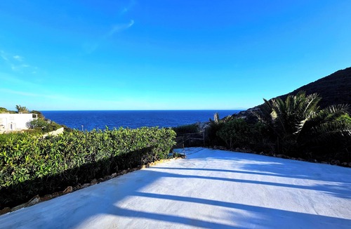 Le Forna House | Maridea Ponza Agency - Casa Vairone semi-detached house 100 meters from the sea